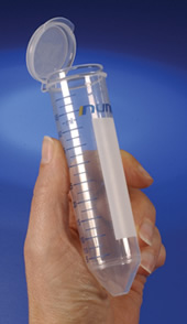The ergonomic design of the Nunc EZ Flip Conical Centrifuge enables one-handed opening and closing